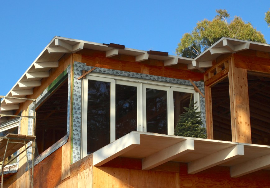 At least the tree is up!